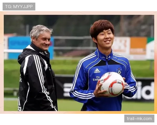 足坛新秀风头劲，年轻球员表现稳健，引发全球瞩目趋势