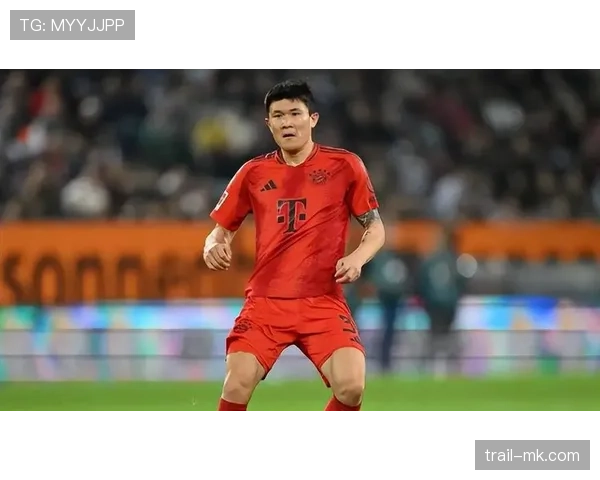 金玟哉加盟费内巴切,助力球队争夺本赛季巅峰荣耀的表现分析 金玟哉加盟费内巴切,助力球队争夺本赛季巅峰荣耀的表现分析